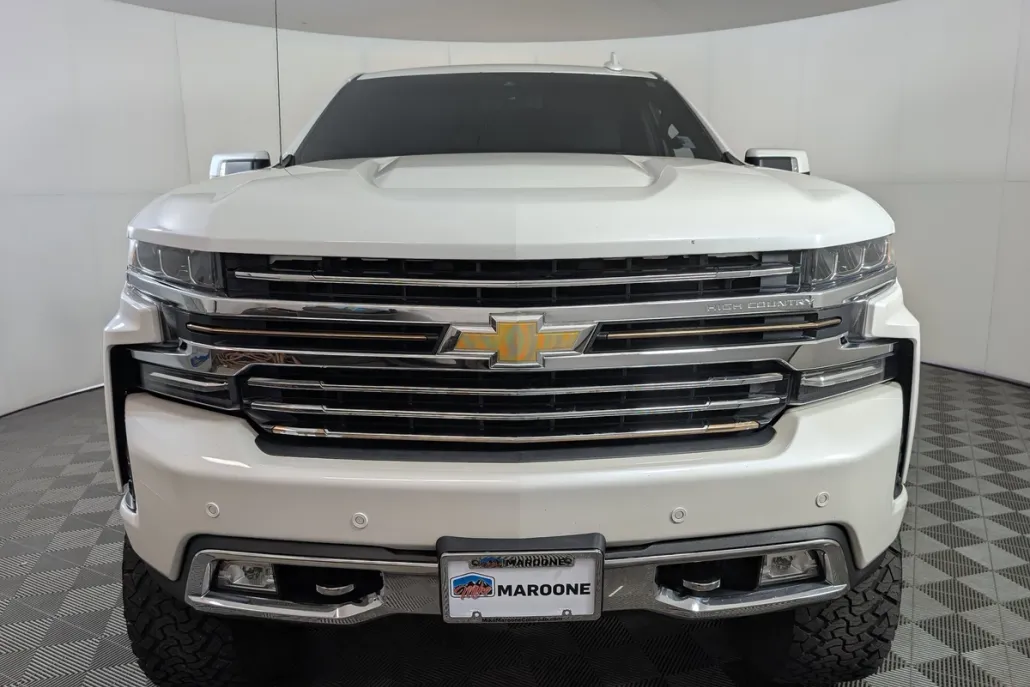 2019 Chevrolet Silverado 1500 High Country photo 1