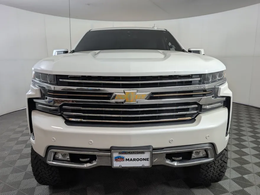 2019 Chevrolet Silverado 1500 High Country photo 1