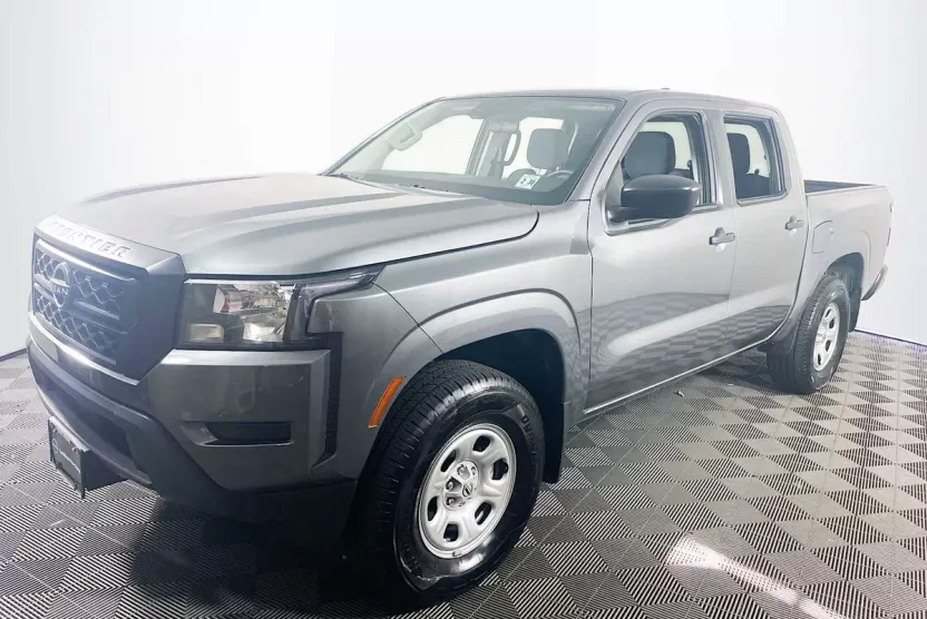 2024 Nissan Frontier S photo 1