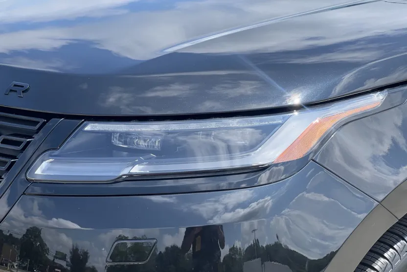 2025 Land Rover Range Rover Velar S photo 1