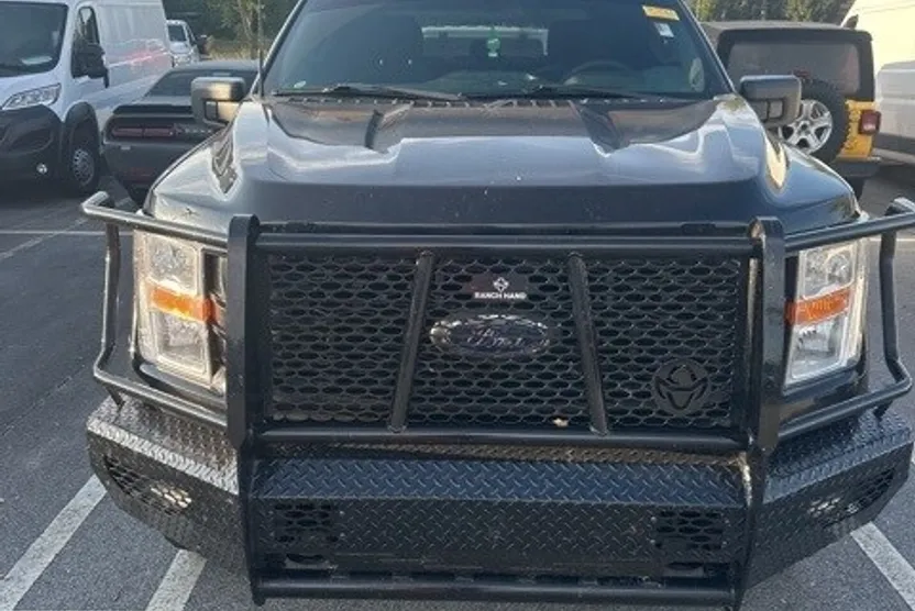 2022 Ford F-150 XL photo 1