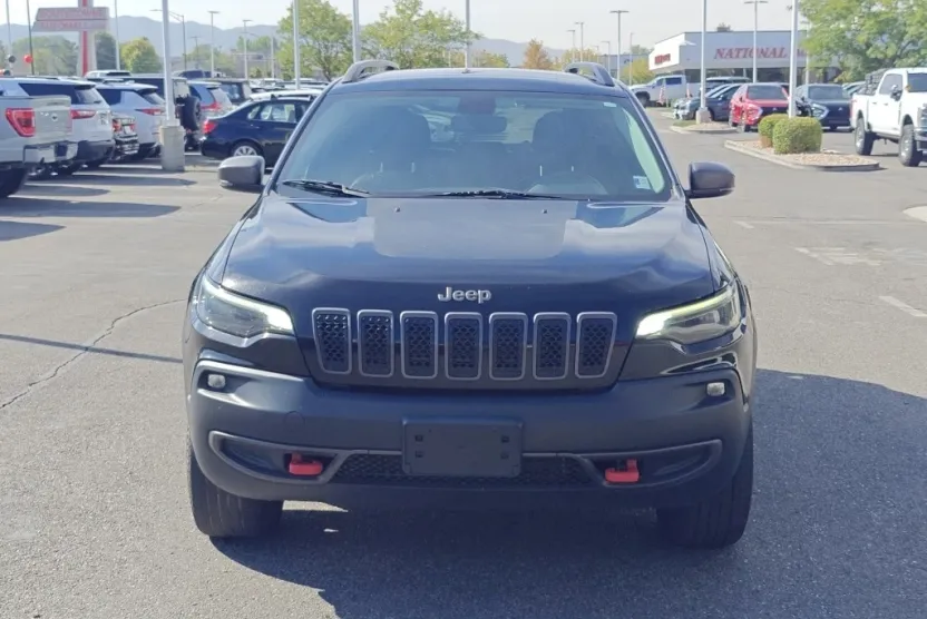 2020 Jeep Cherokee Trailhawk photo 1