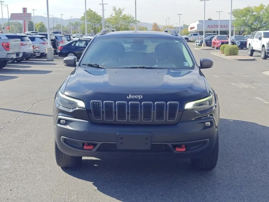 2020 Jeep Cherokee Trailhawk photo 1
