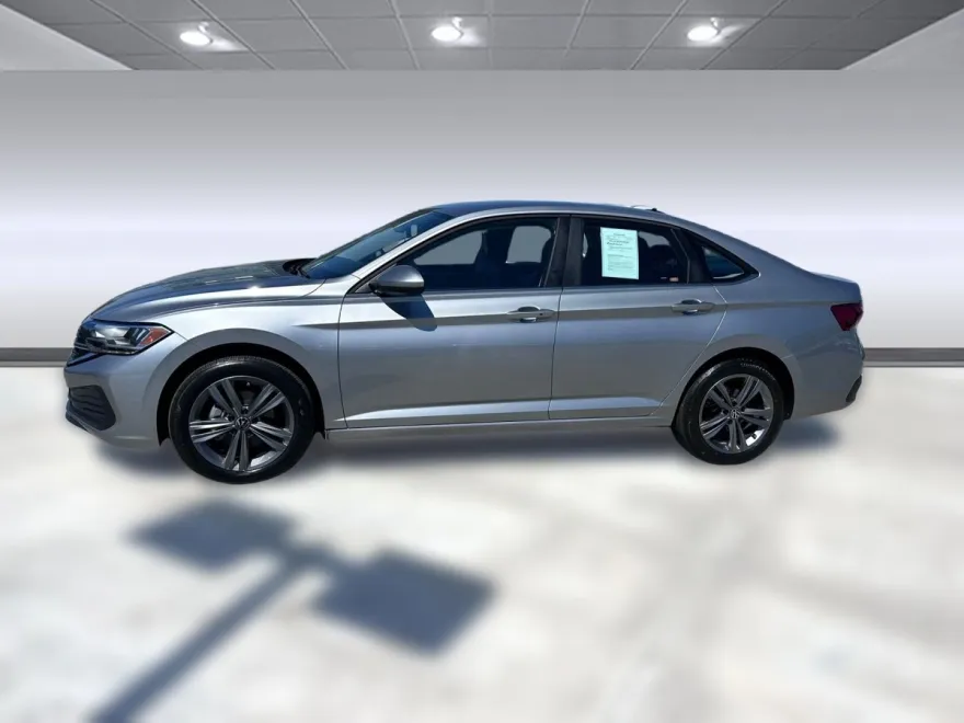 2022 Volkswagen Jetta SE photo 1
