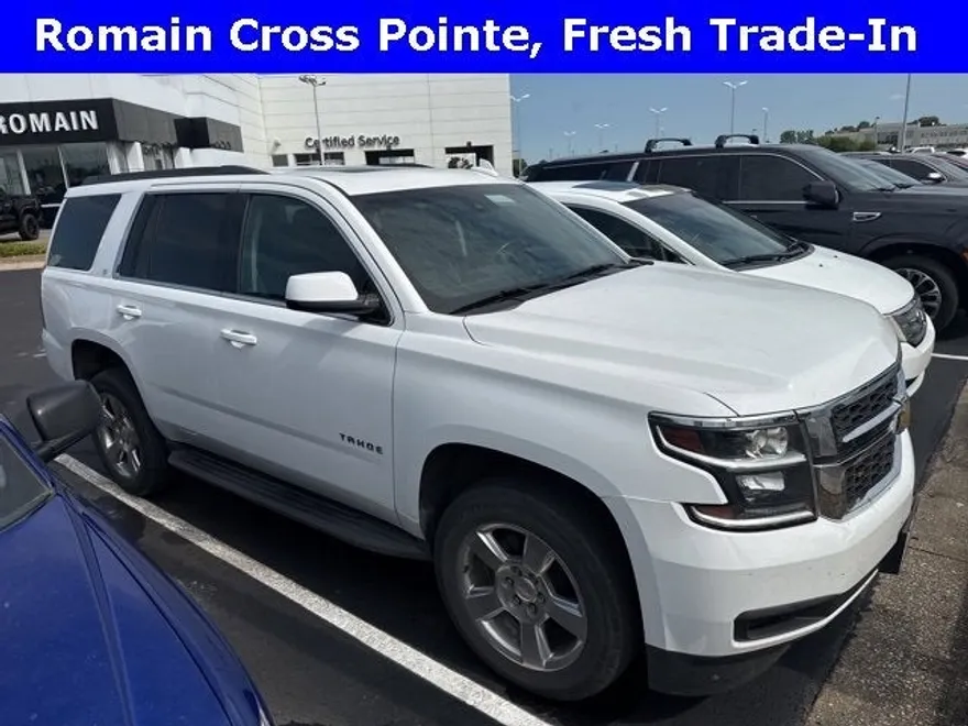 2017 Chevrolet Tahoe LT photo 1