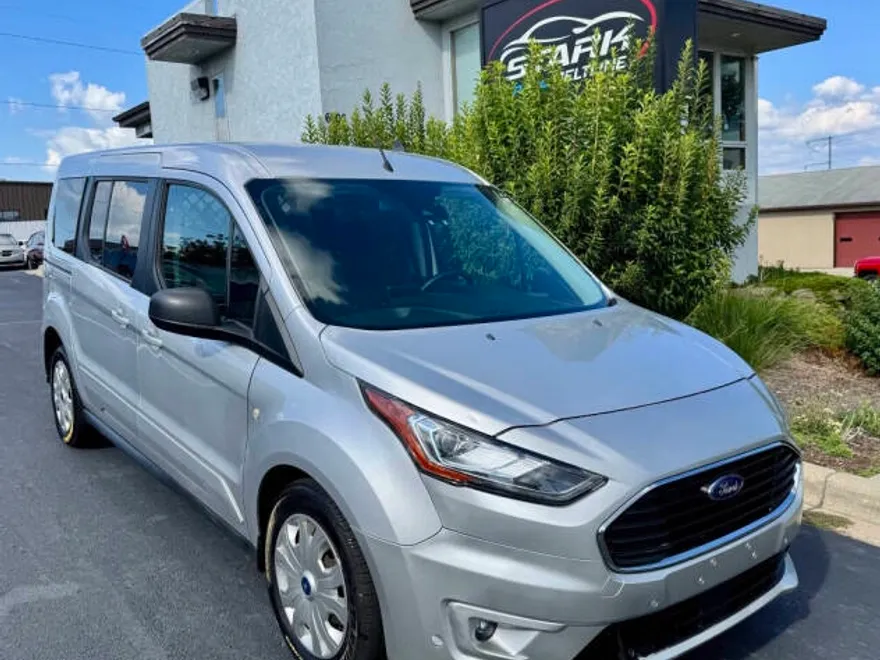 2022 Ford Transit Connect XLT photo 1