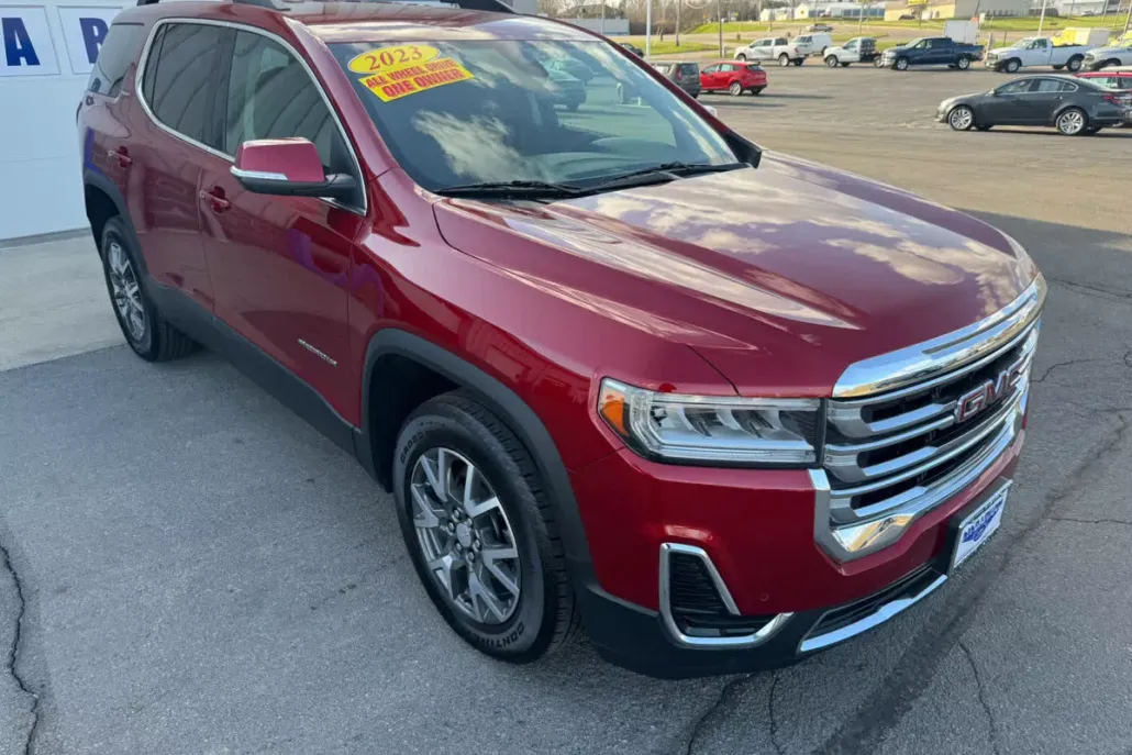 2023 Gmc Acadia SLE photo 1
