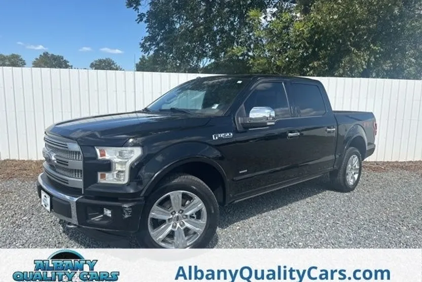 2017 Ford F-150 Platinum photo 1