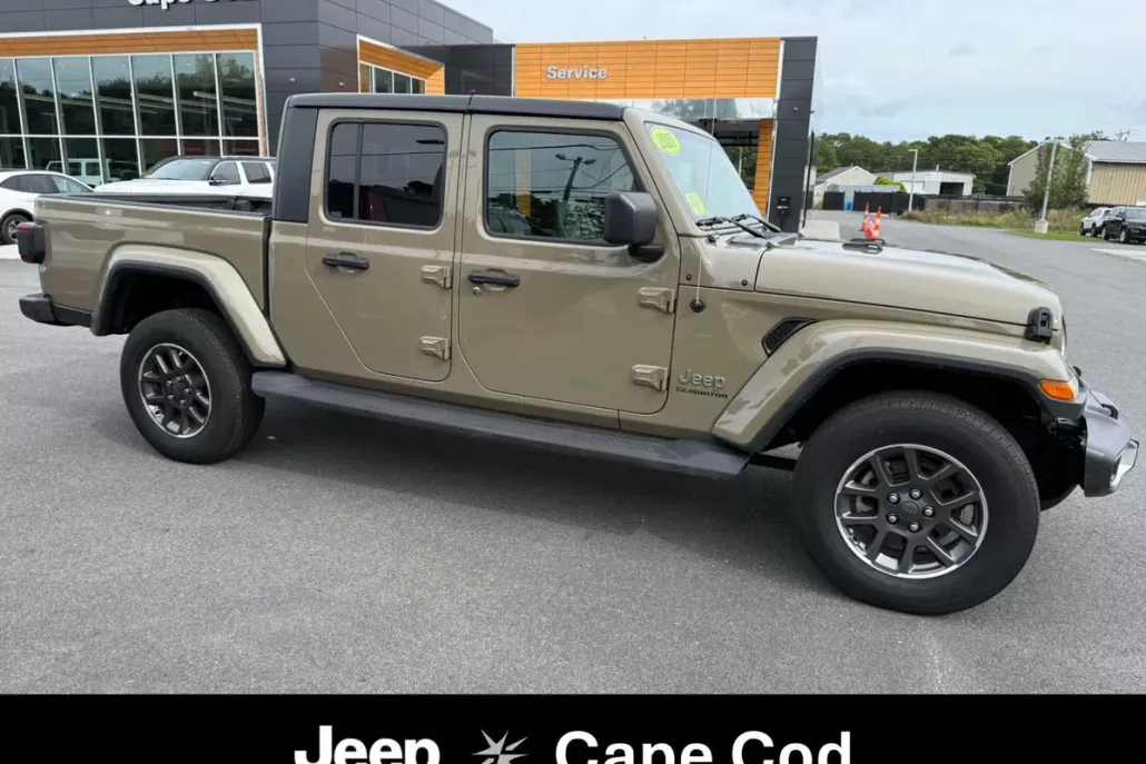 2020 Jeep Gladiator Overland photo 1