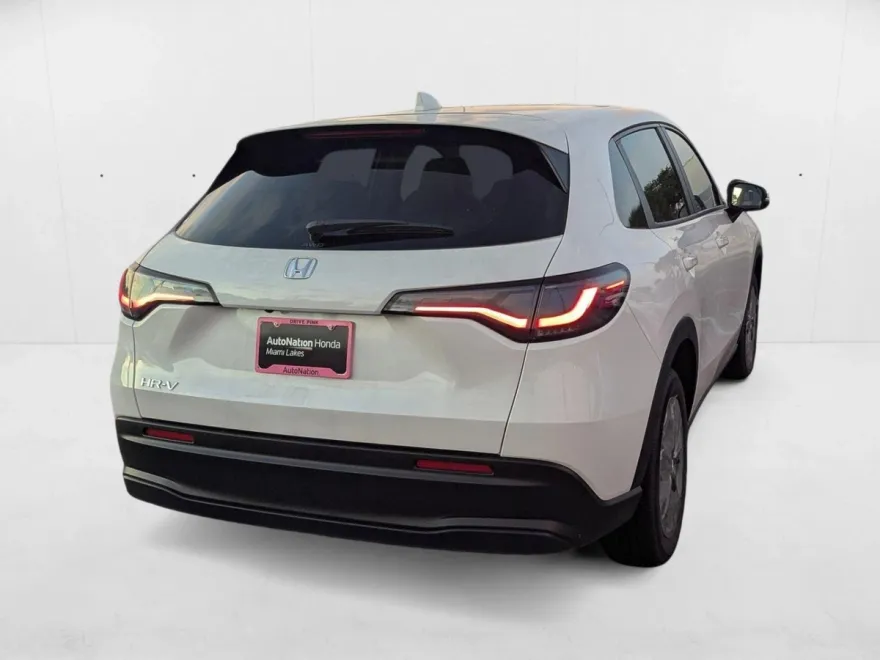 2026 Honda HR-V LX photo 1