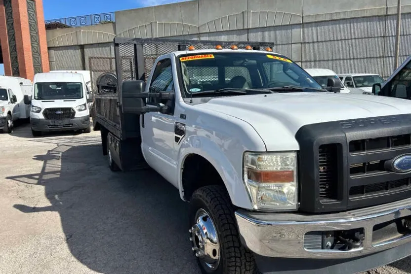 2009 Ford F-350 XL photo 1
