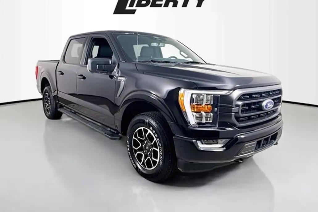 2022 Ford F-150 XLT photo 1