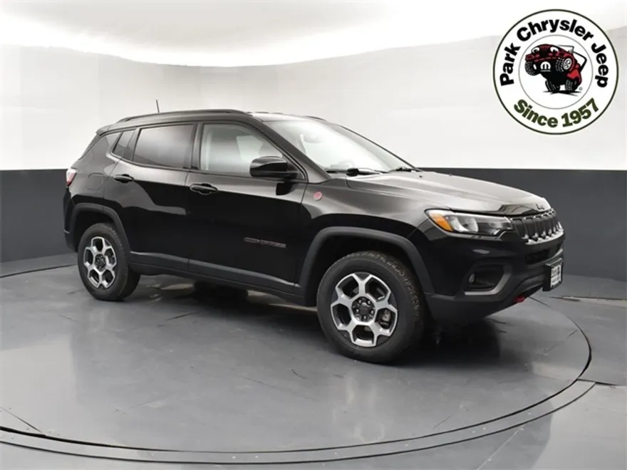 2022 Jeep Compass Trailhawk photo 1