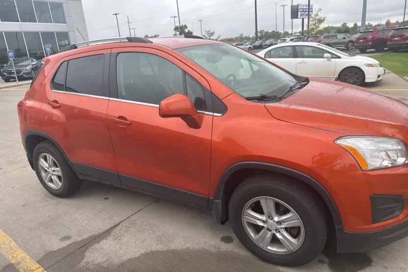 2015 Chevrolet Trax LT photo 1