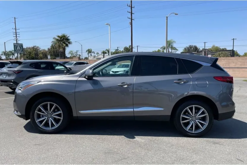 2023 Acura RDX Technology photo 1