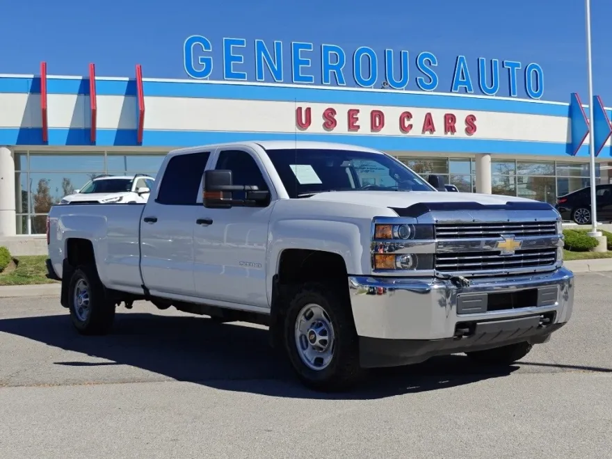 2018 Chevrolet Silverado 2500HD photo 1