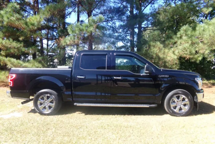 2018 Ford F-150 XLT photo 1