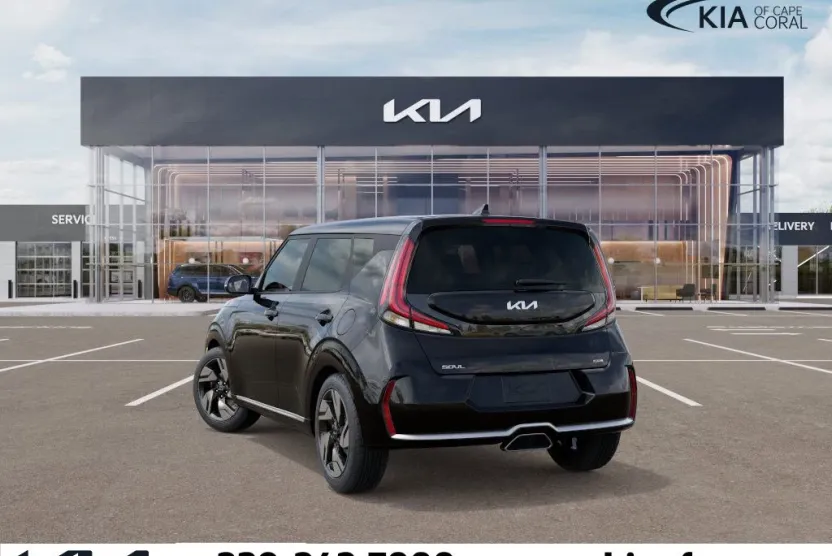 2025 Kia Soul GT-Line photo 1