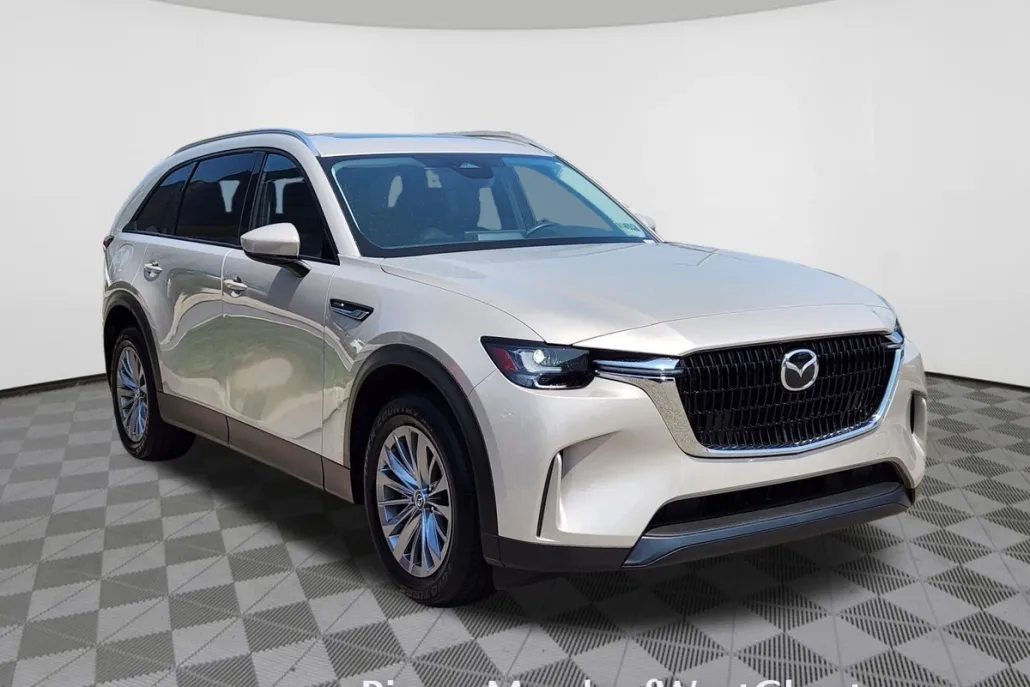2024 Mazda CX-90 Preferred photo 1