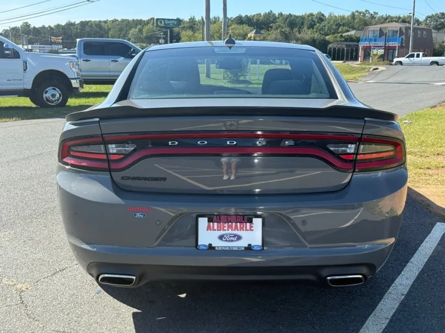 2018 Dodge Charger GT photo 1