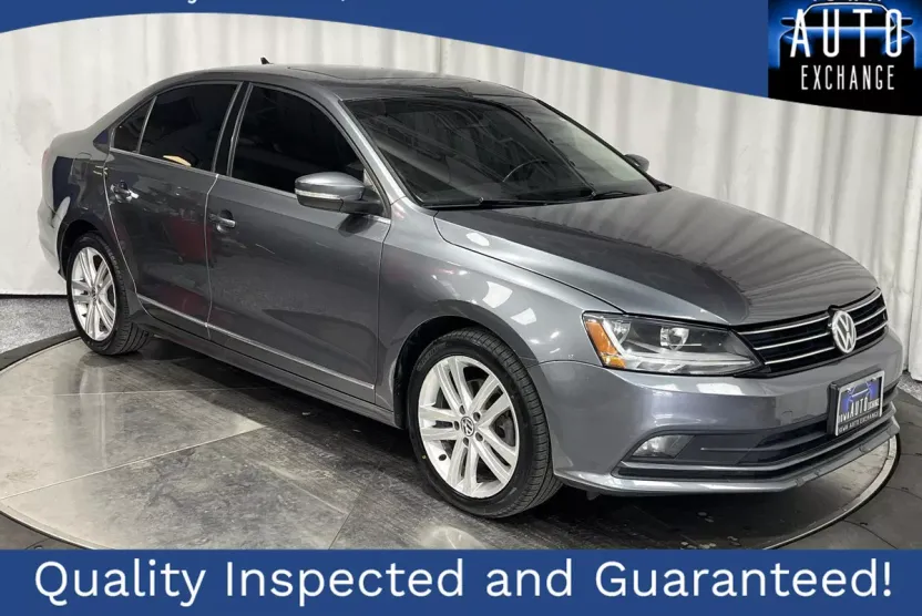 2017 Volkswagen Jetta 1.8T SEL photo 1