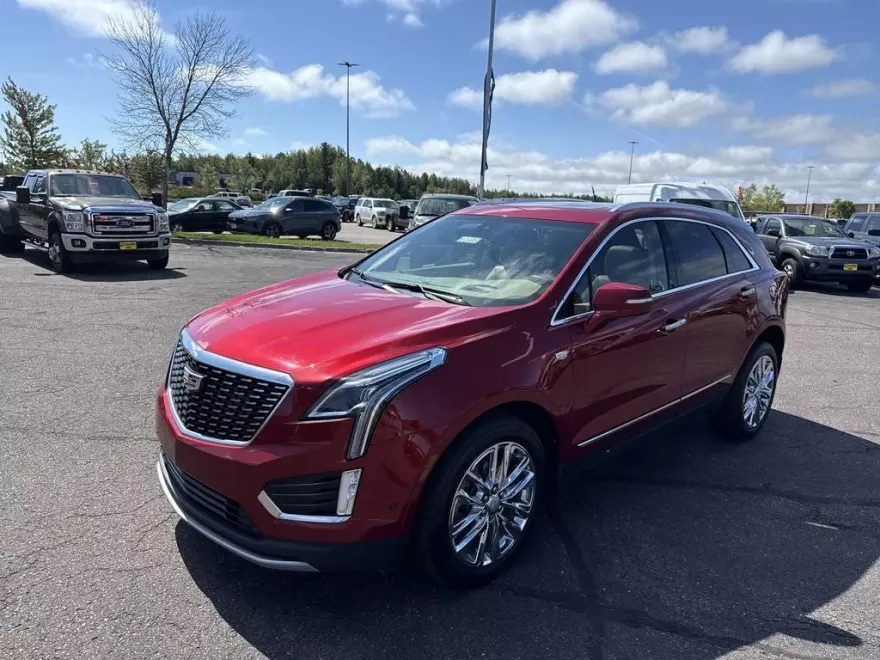 2021 Cadillac XT5 Platinum Premium Luxury photo 1