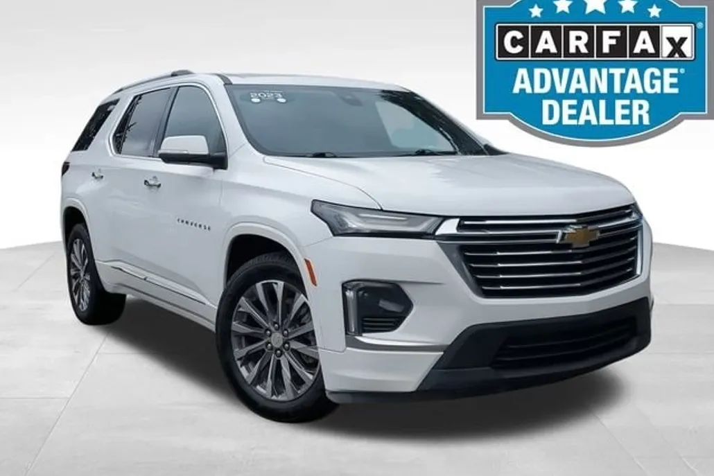 2023 Chevrolet Traverse Premier photo 1