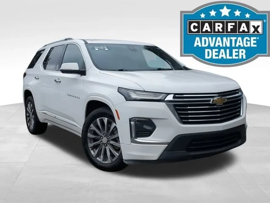 2023 Chevrolet Traverse Premier photo 1