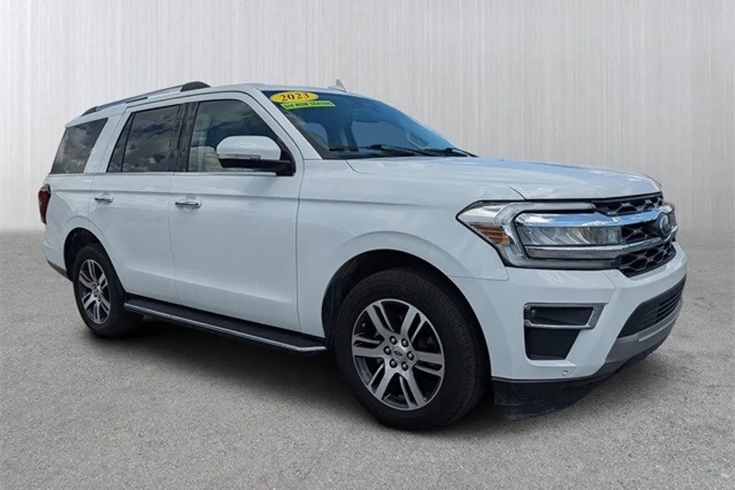 2023 Ford Expedition Limited photo 1