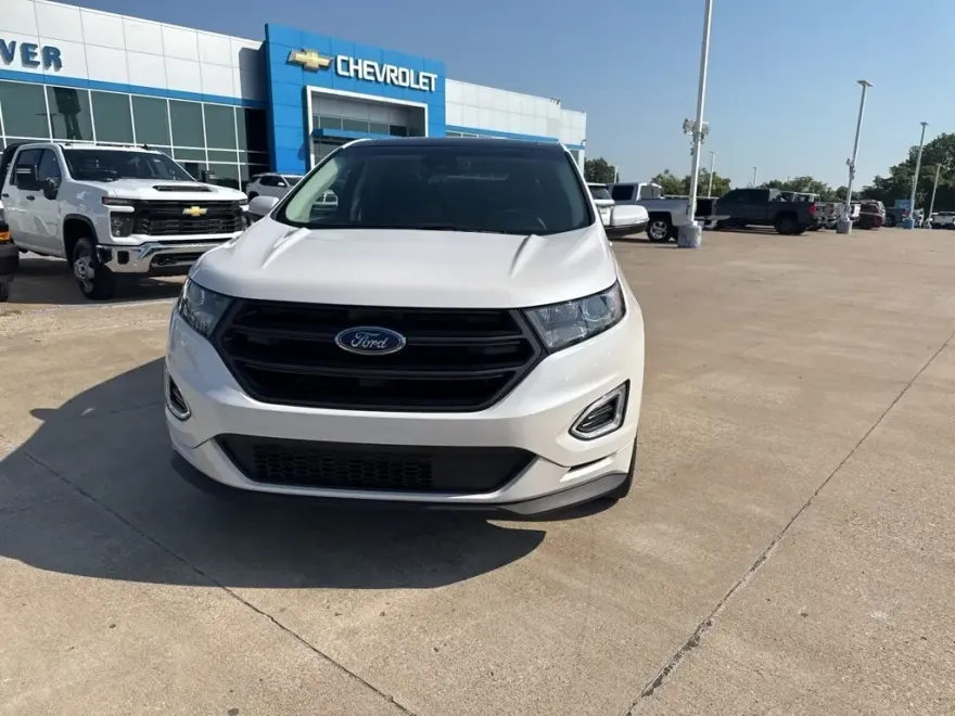 2018 Ford Edge Sport photo 1