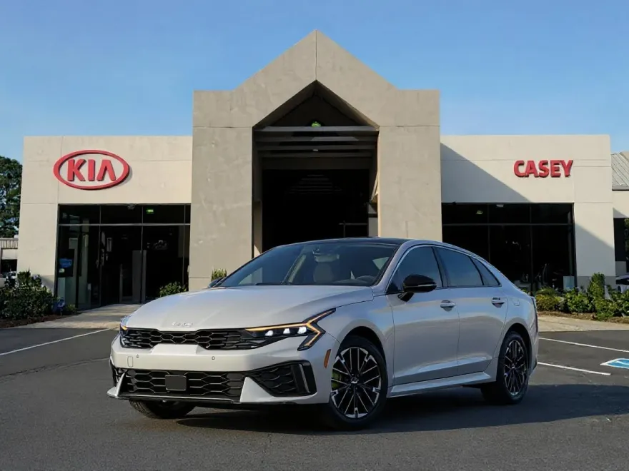 2026 Kia K5 GT photo 1