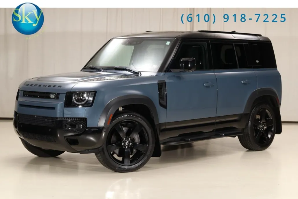 2023 Land Rover Defender 110 X-Dynamic SE photo 1