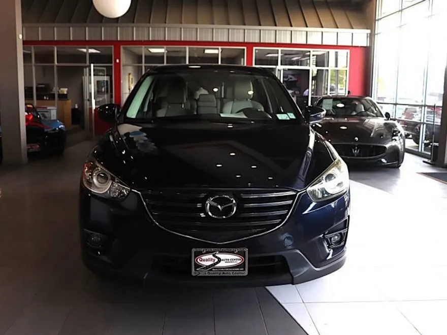 2016 Mazda CX-5 Touring photo 1