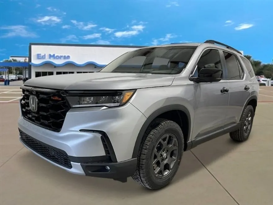 2025 Honda Pilot TrailSport photo 1