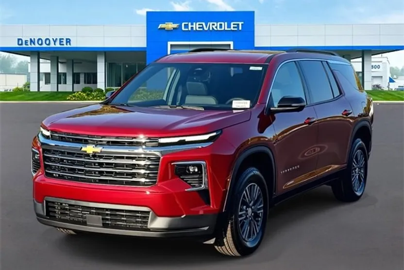 2026 Chevrolet Traverse photo 1