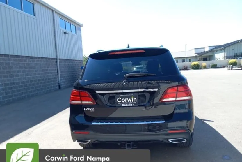 2017 Mercedes Benz GLE 350 4MATIC photo 1