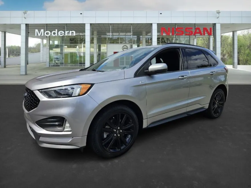 2022 Ford Edge ST photo 1