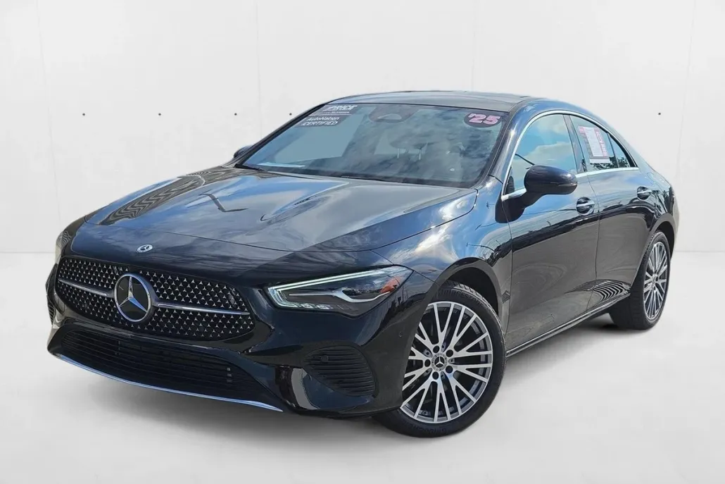 2025 Mercedes Benz CLA 250 photo 1