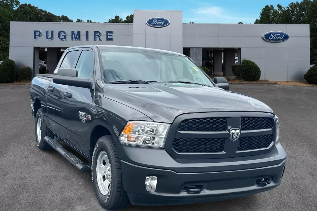 2024 Ram 1500 Classic Tradesman photo 1