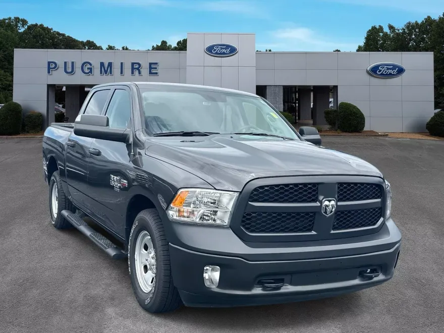 2024 Ram 1500 Classic Tradesman photo 1