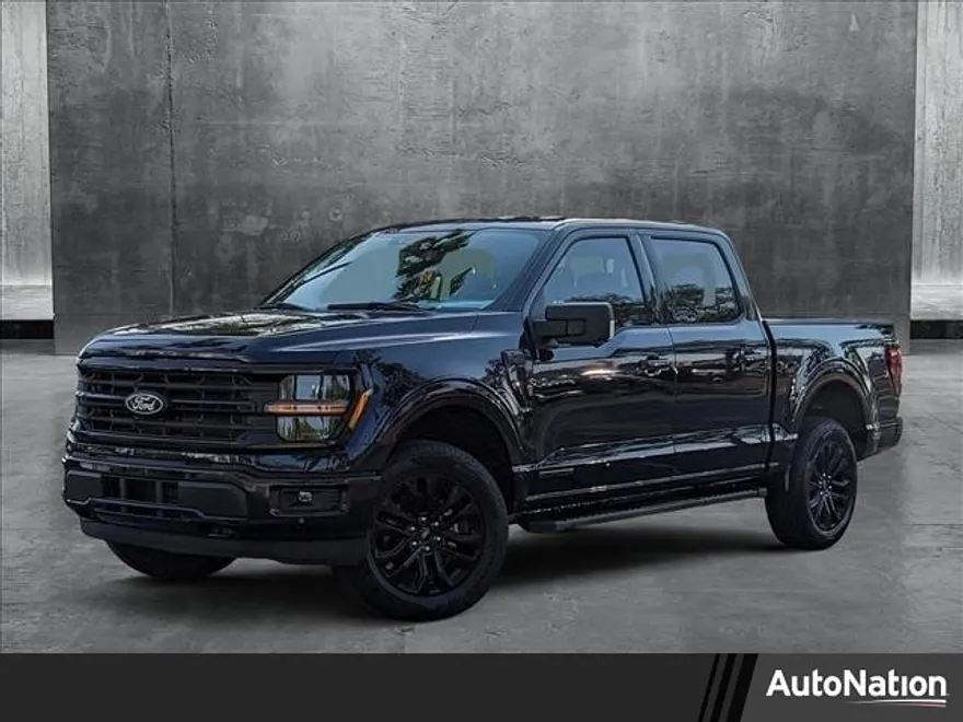 2025 Ford F-150 XLT photo 1