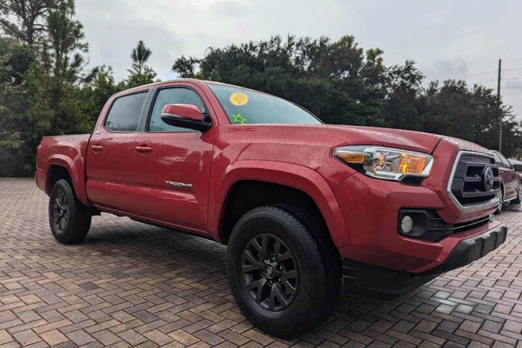 2023 Toyota Tacoma SR5 Double Cab V6 photo 1
