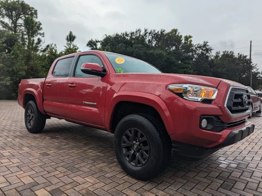 2023 Toyota Tacoma SR5 Double Cab V6 photo 1