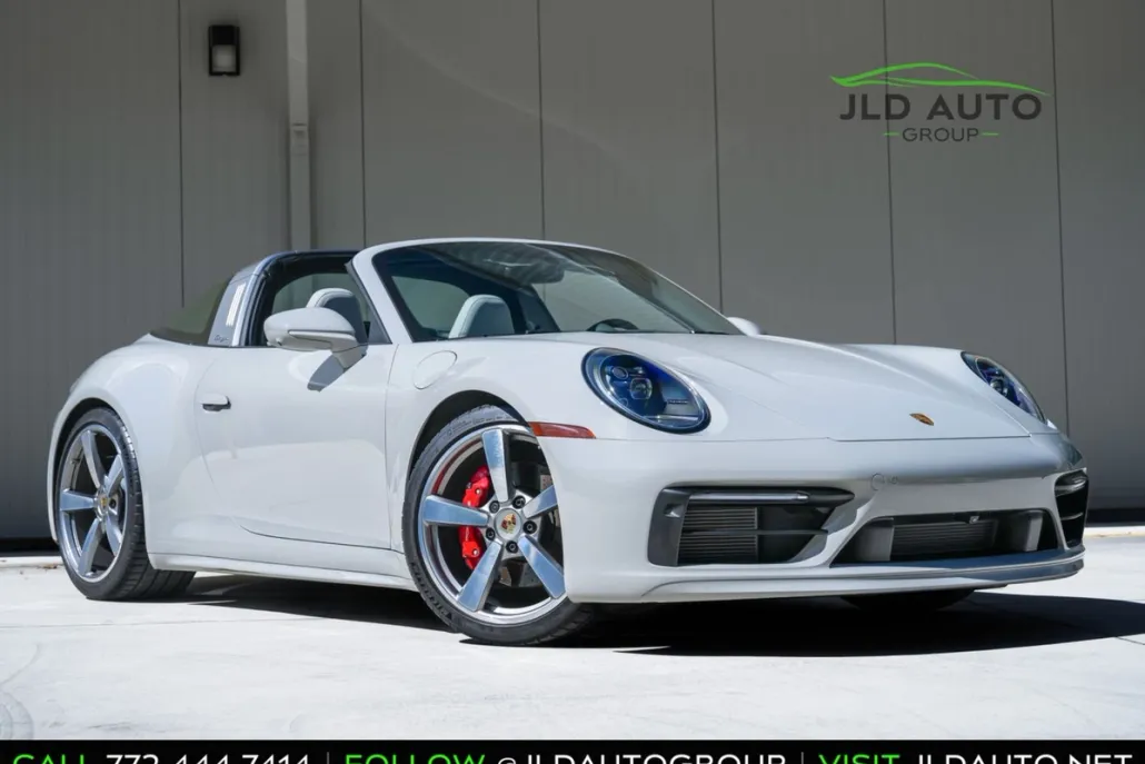 2024 Porsche 911 Targa 4S photo 1