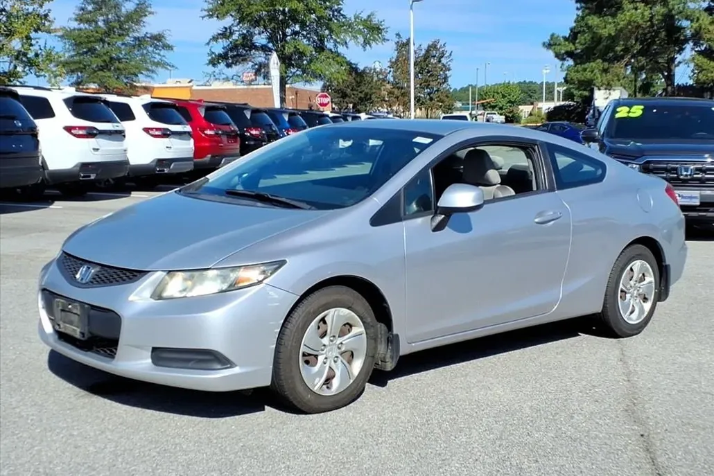 2013 Honda Civic LX photo 1