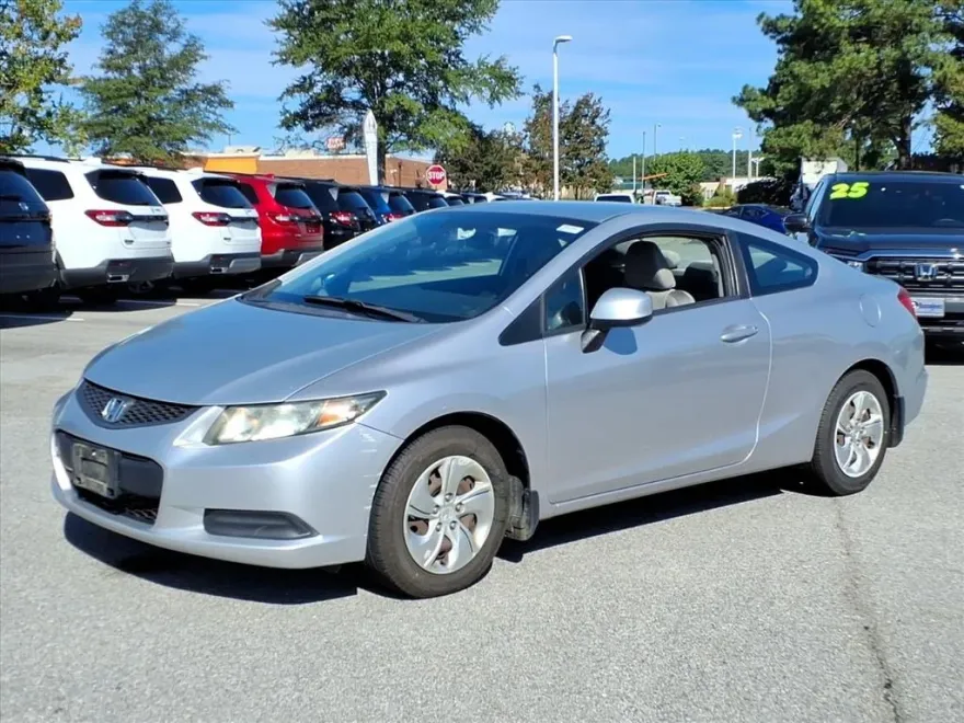 2013 Honda Civic LX photo 1