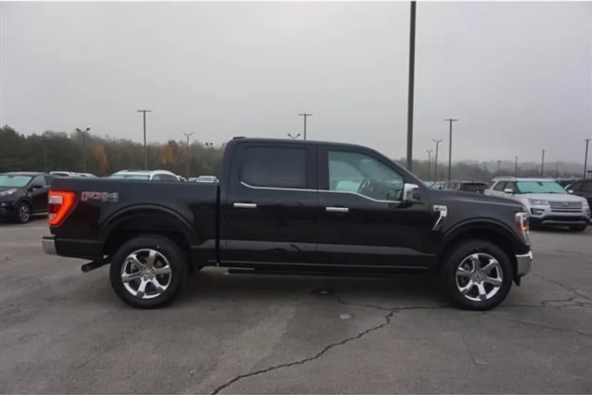 2021 Ford F-150 Lariat photo 1