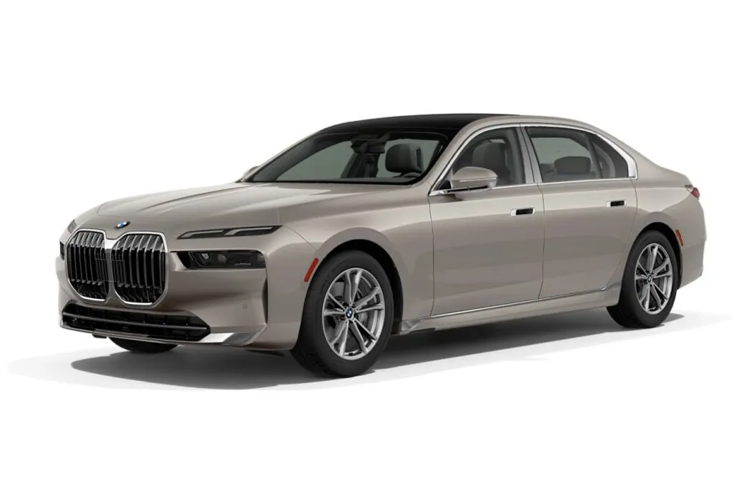 2025 Bmw 740i photo 1