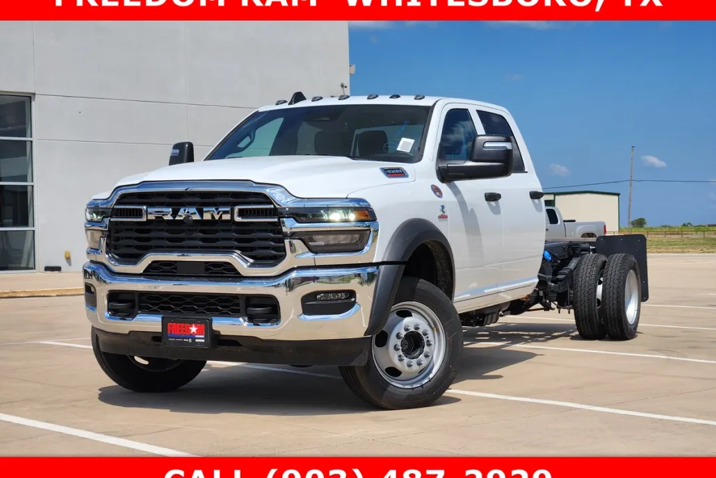 2025 Ram 4500 Tradesman photo 1
