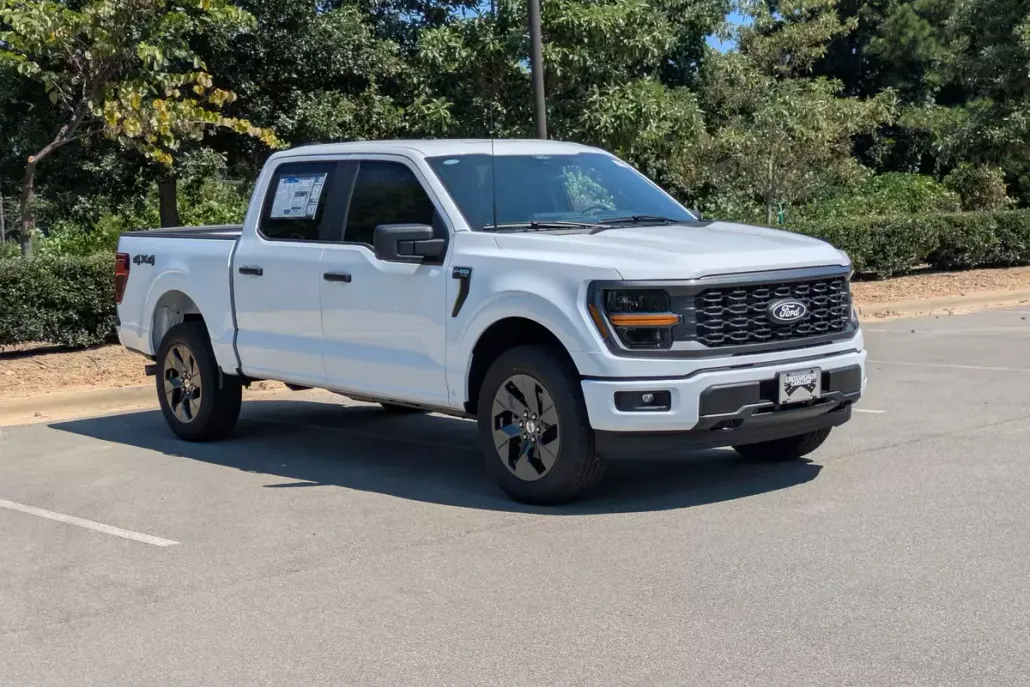 2025 Ford F-150 STX photo 1